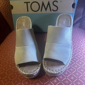 Tom’s Monica Mule